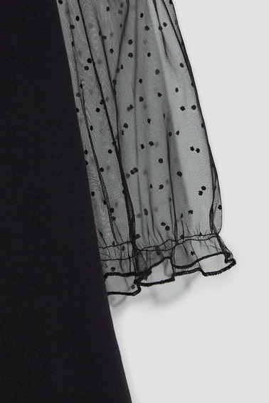 Bluzka czarna z ozdobnymi rękawami