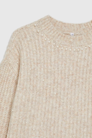 Sweter z perełkami beżowy