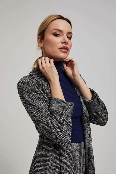 Marynarka z podwijanymi rękawami