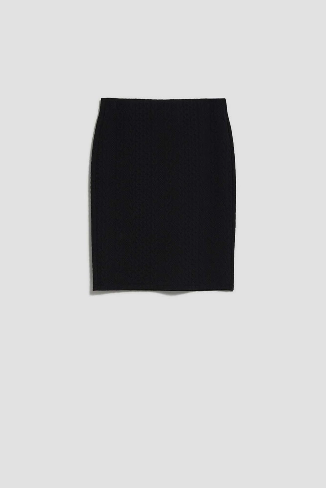 Spódnica z warkoczowym tłoczeniem czarna