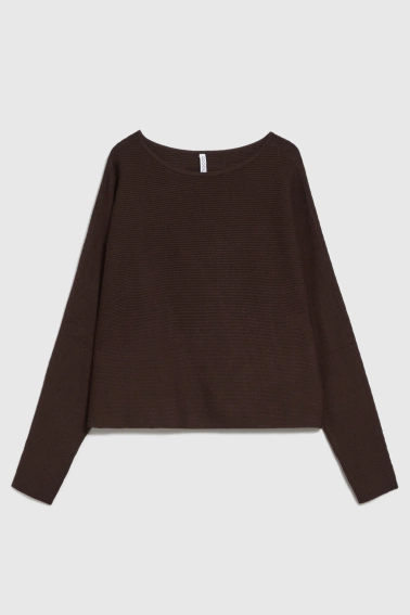Prążkowany sweter brązowy