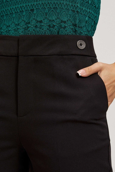 Eleganckie spodnie w kant