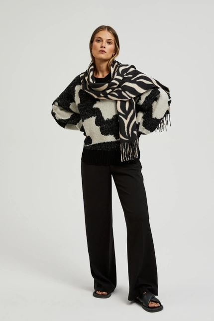 Szal w zwierzęcy wzór beżowy