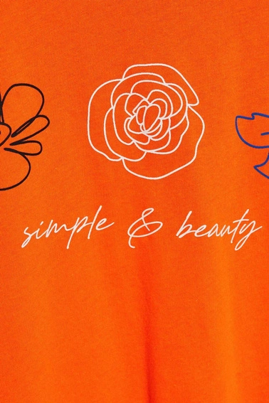 T-shirt z dekoltem w serek i nadrukiem pomarańczowy