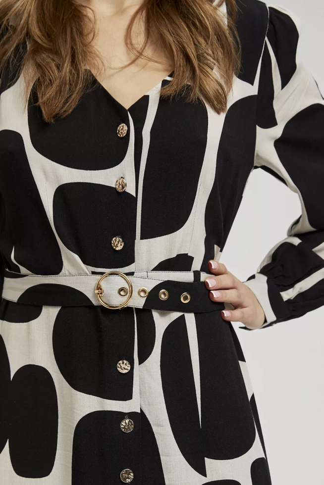 Sukienka z długimi rękawami i paskiem czarna