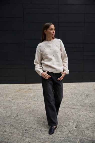 Sweter z aplikacją beżowy