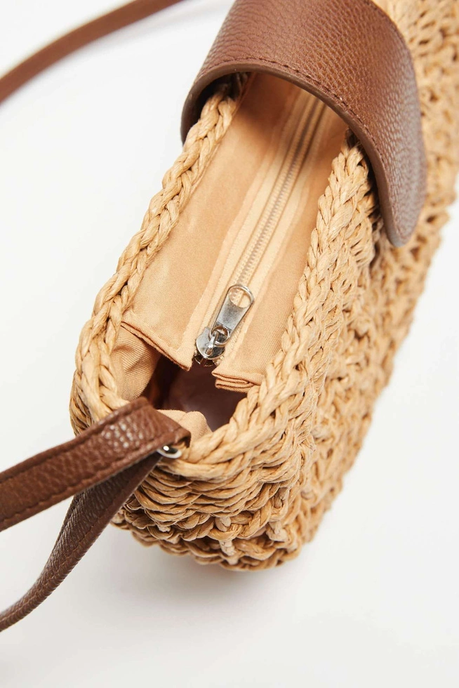 Pleciona torebka na ramię