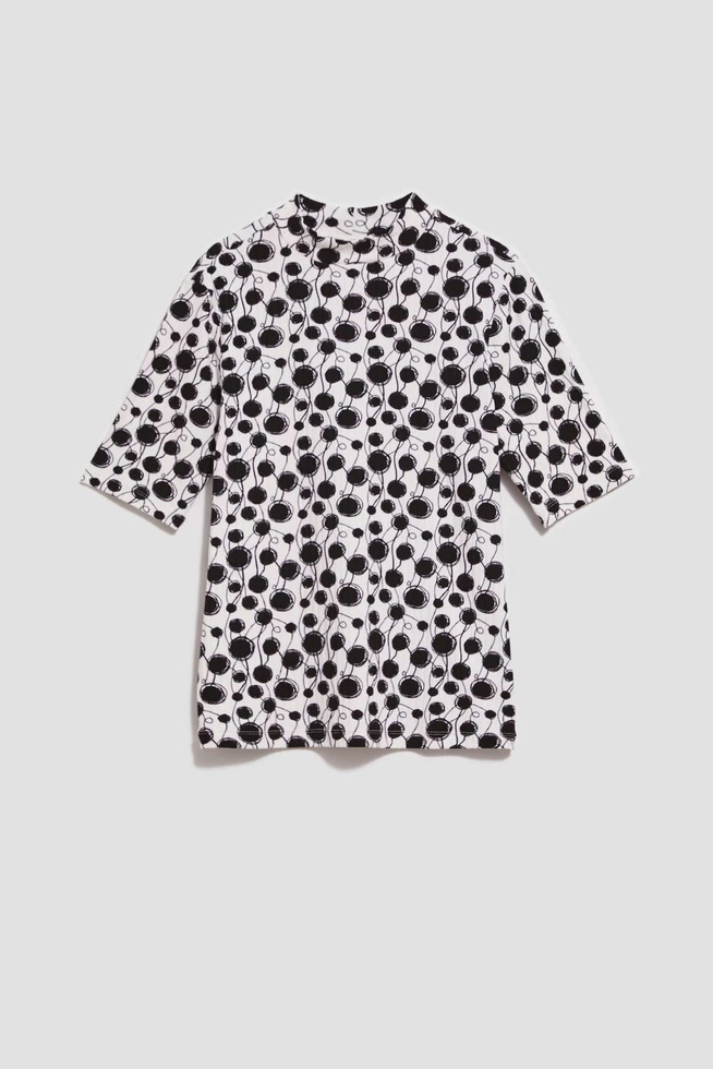 Wzorzysta bluzka z półgolfem perłowa