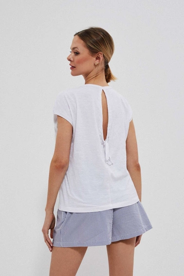 Bluzka z ozdobnym tyłem i krótkimi rękawami biała