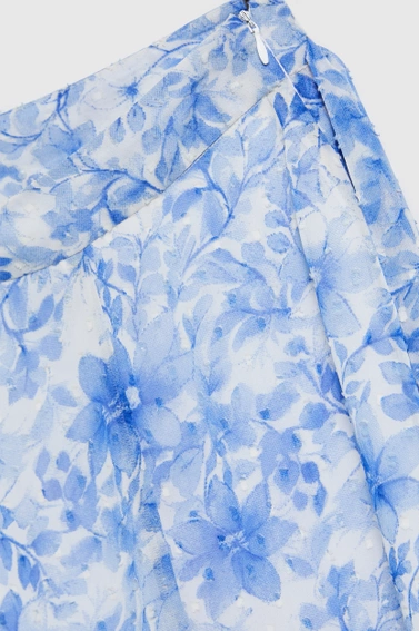 Spódnica w kwiaty z rozcięciem błękitna