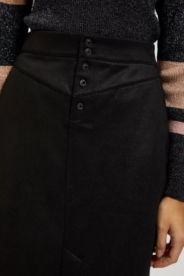 Ołówkowa spódnica z ozdobnymi guzikami czarna