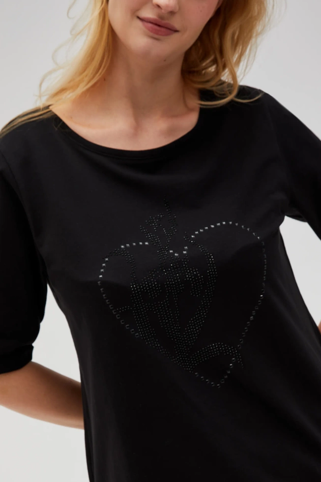 T-shirt z ozdobną aplikacją czarny