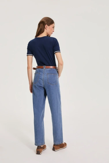 Jeansy z paskiem niebieskie