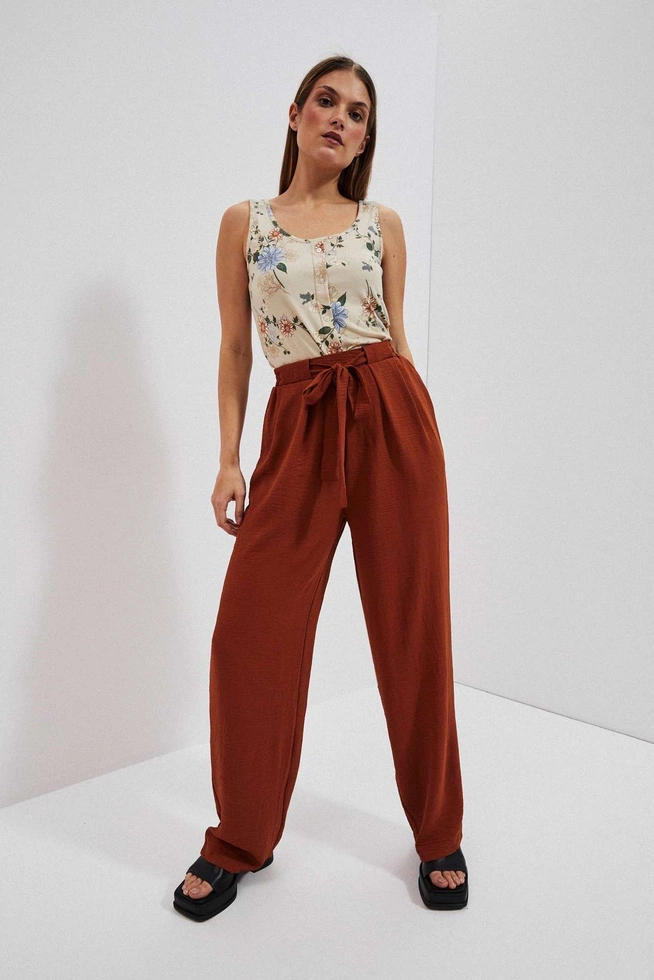 Spodnie z szerokimi nogawkami brązowe