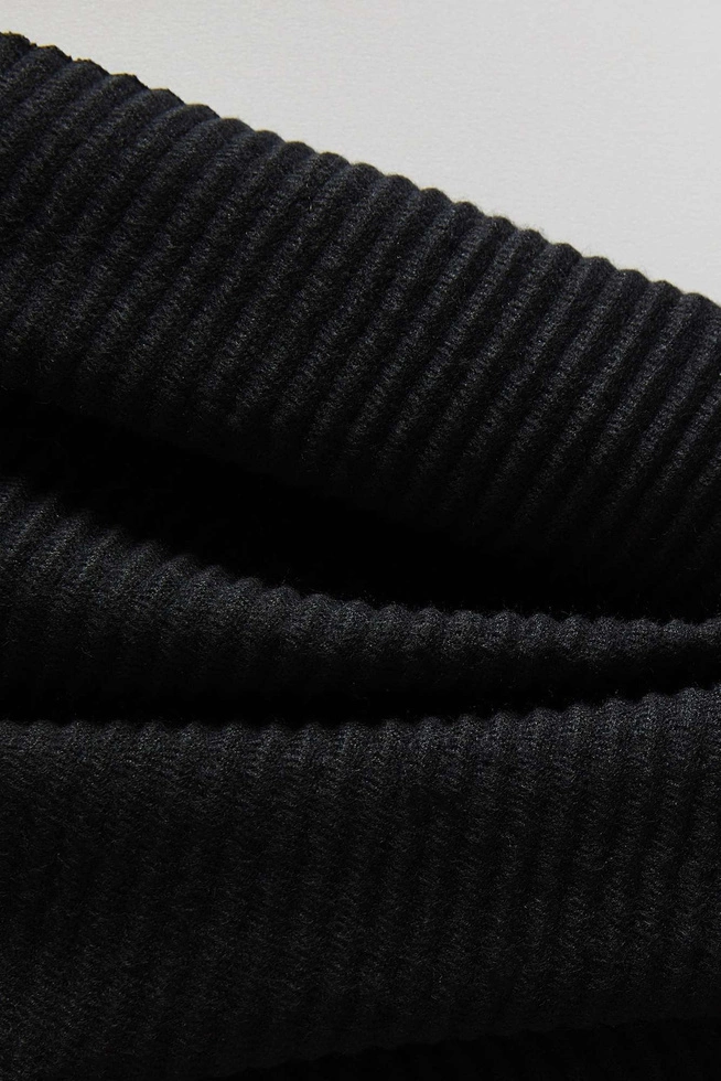 Prążkowany szalik czarny