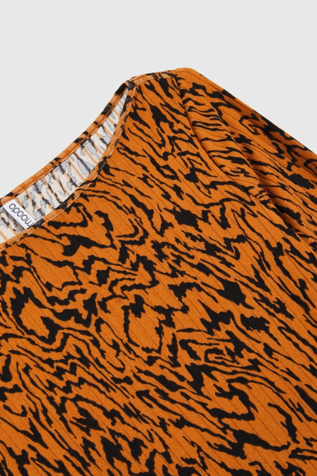 Bluzka z wzorem brązowa