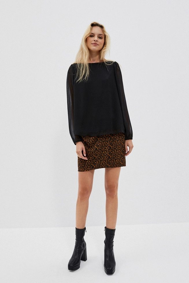 Koszula z bufiastymi rękawami i wiązaniem z tyłu czarna