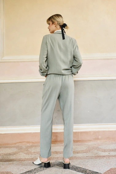 Wiskozowo-lniane spodnie oliwkowe