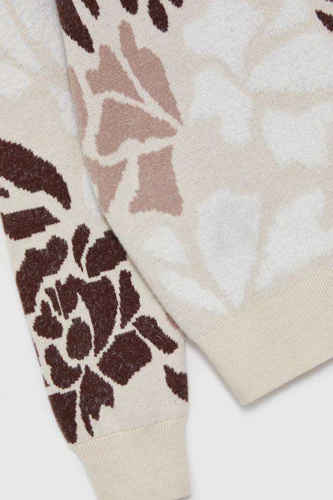 Wzorzysty sweter beżowy