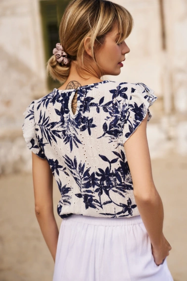 Bluzka z falbaną biała 