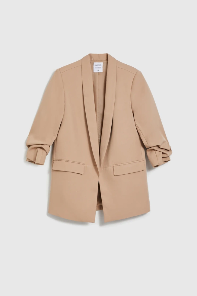 Gładka beżowa marynarka z marszczonymi rękawami 3/4