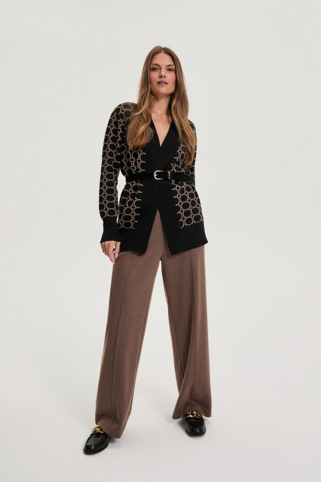 Kardigan w geometryczny wzór czarny