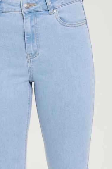 Jeansy rurki jasnoniebieskie