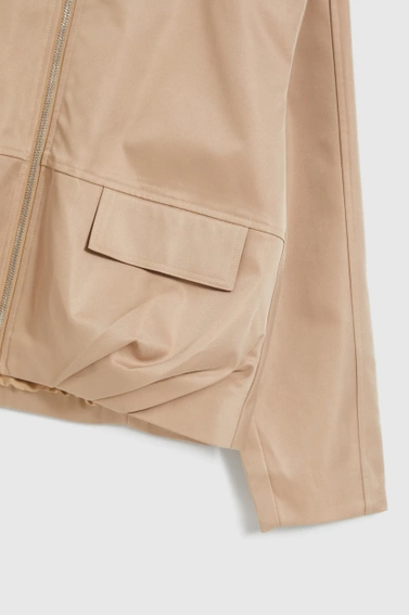 Krótka kurtka beżowa