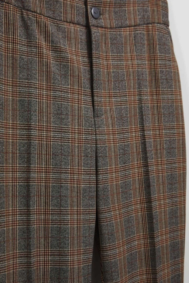 Spodnie w kratę szare