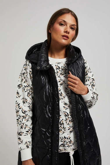 Długa kamizelka z kapturem