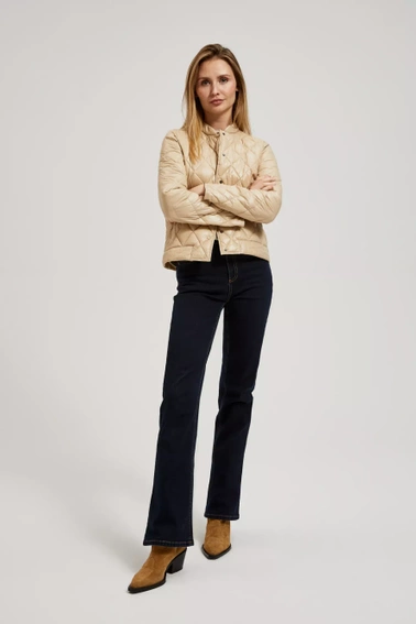 Krótka pikowna kurtka zapinana na napy beżowa