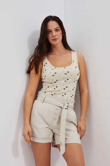 Top z printem piaskowy