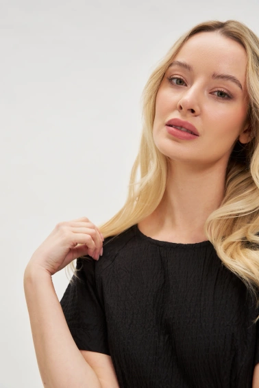 Bawełniana sukienka z odkrytymi plecami czarna