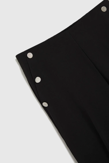 Spodnie cygaretki czarne 