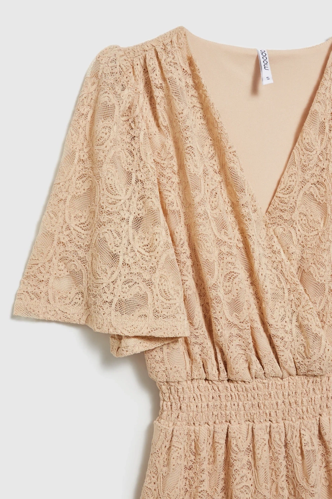 Koronkowa sukienka midi beżowa