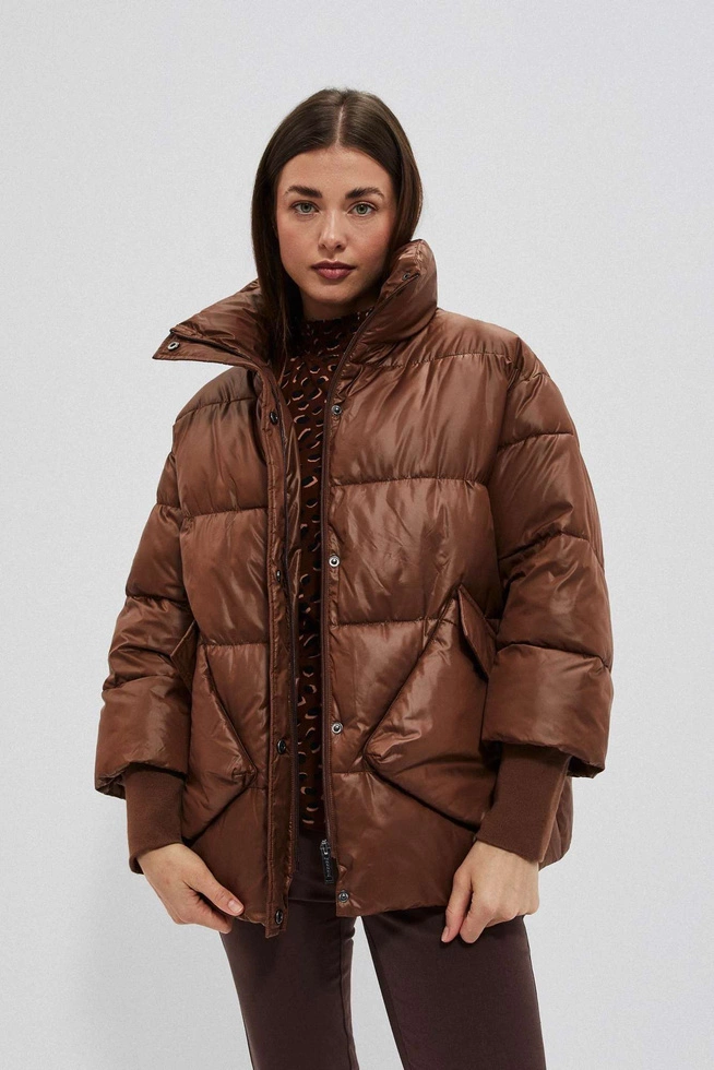 Pikowana kurtka z kołnierzem kasztanowa