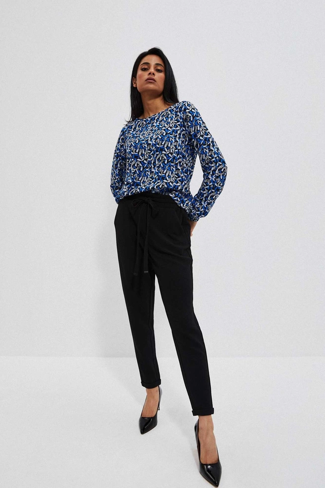 Spodnie z wiązaniem czarne