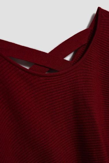 Sweter typu nietoperz bordowy