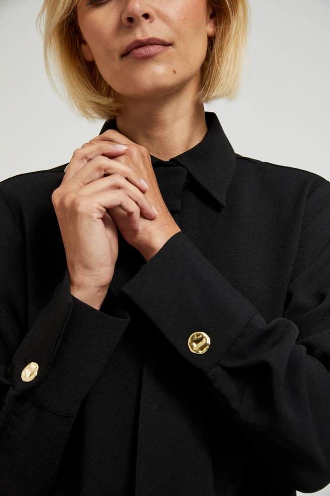 Sukienka z marszczeniem na biodrach czarna