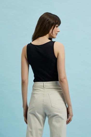 Gładki top z guzikami czarny