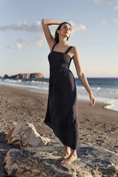 Sukienka maxi granatowa