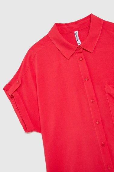 Koszula z kieszonką i kołnierzykiem czerwona