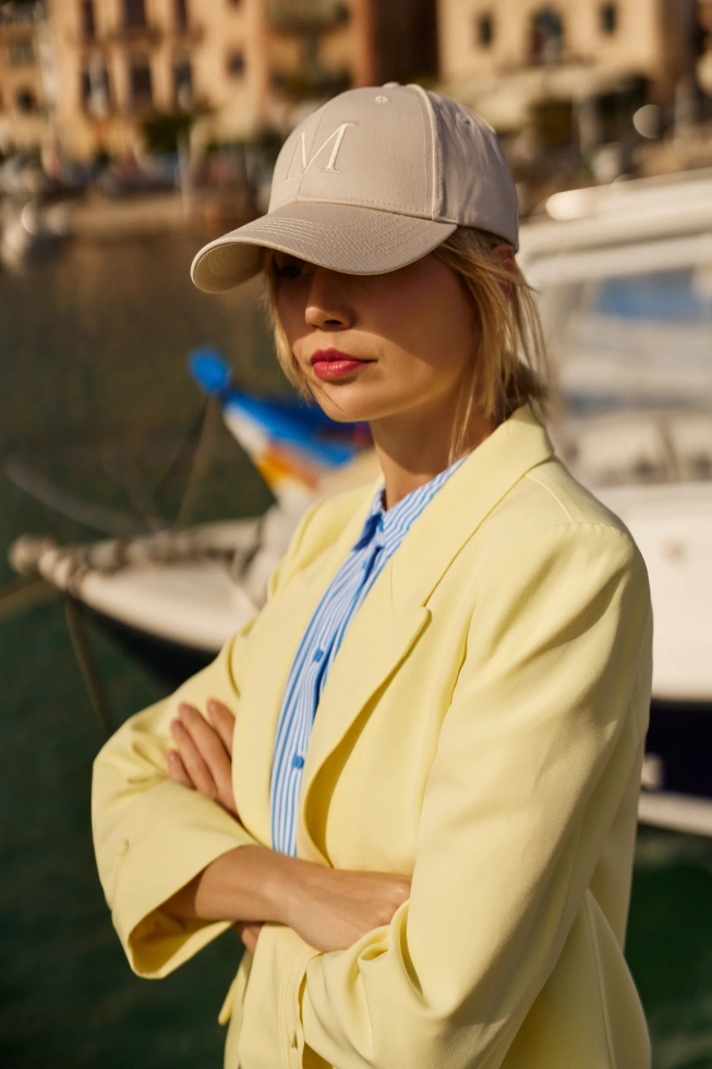 Marynarka z podwijanymi rękawami żółta