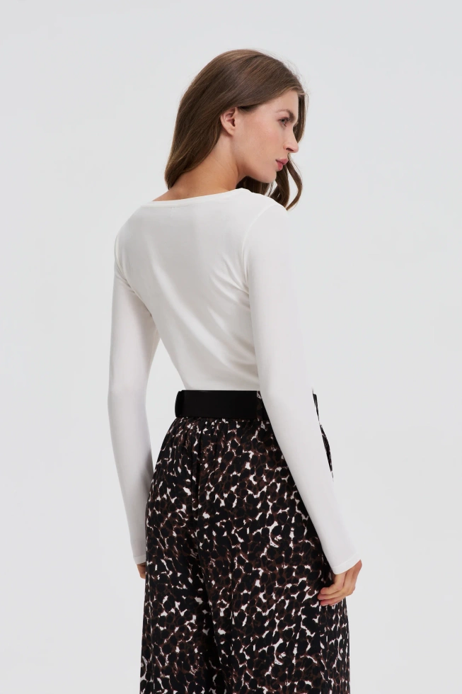 Bluzka z cekinami biała