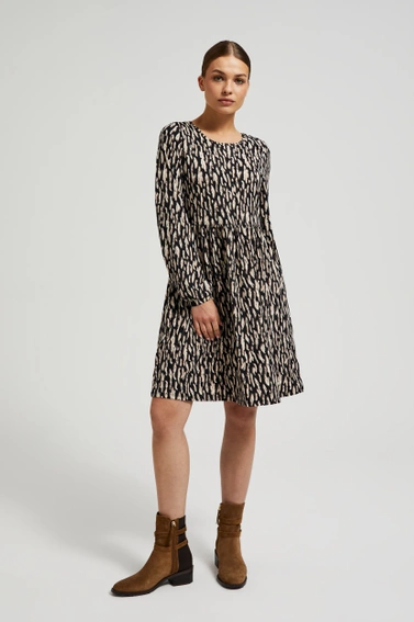 Sukienka z bufiastymi rękawami brązowa