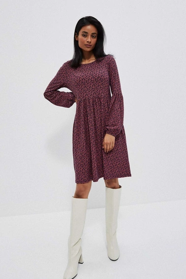 Sukienka w roślinnym printem