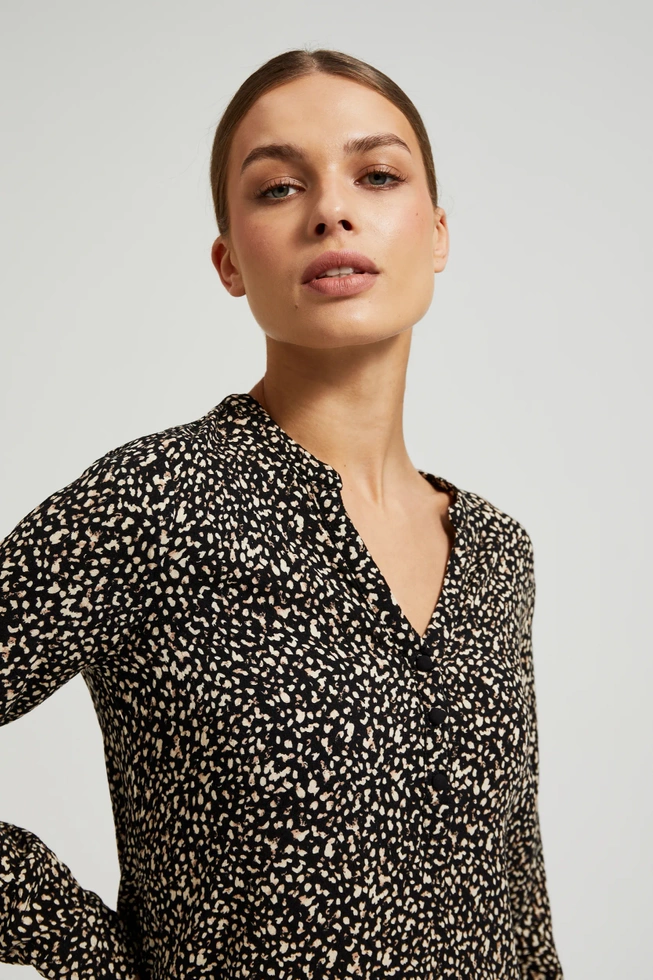 Wzorzysta koszula z długimi rękawami czarna