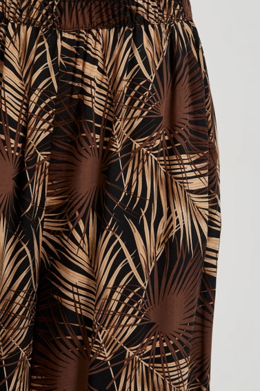 Spodnie kuloty w tropikaly wzór czarny