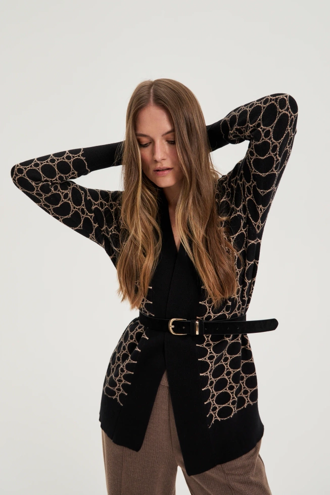 Kardigan w geometryczny wzór czarny