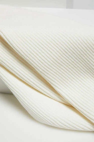 Gładki szalik perłowy